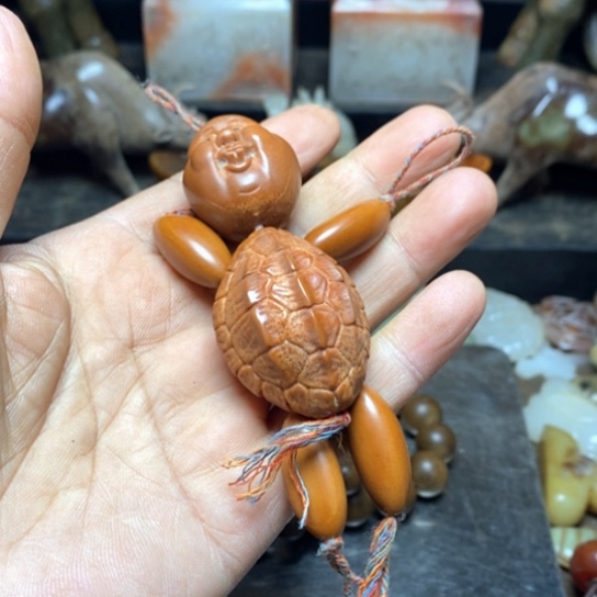 未镶嵌和田玉摆件
