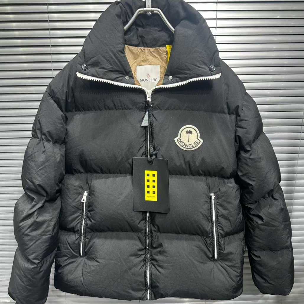未使用 MONCLER Palm联名贴牌刺绣黑色羽绒服/3号