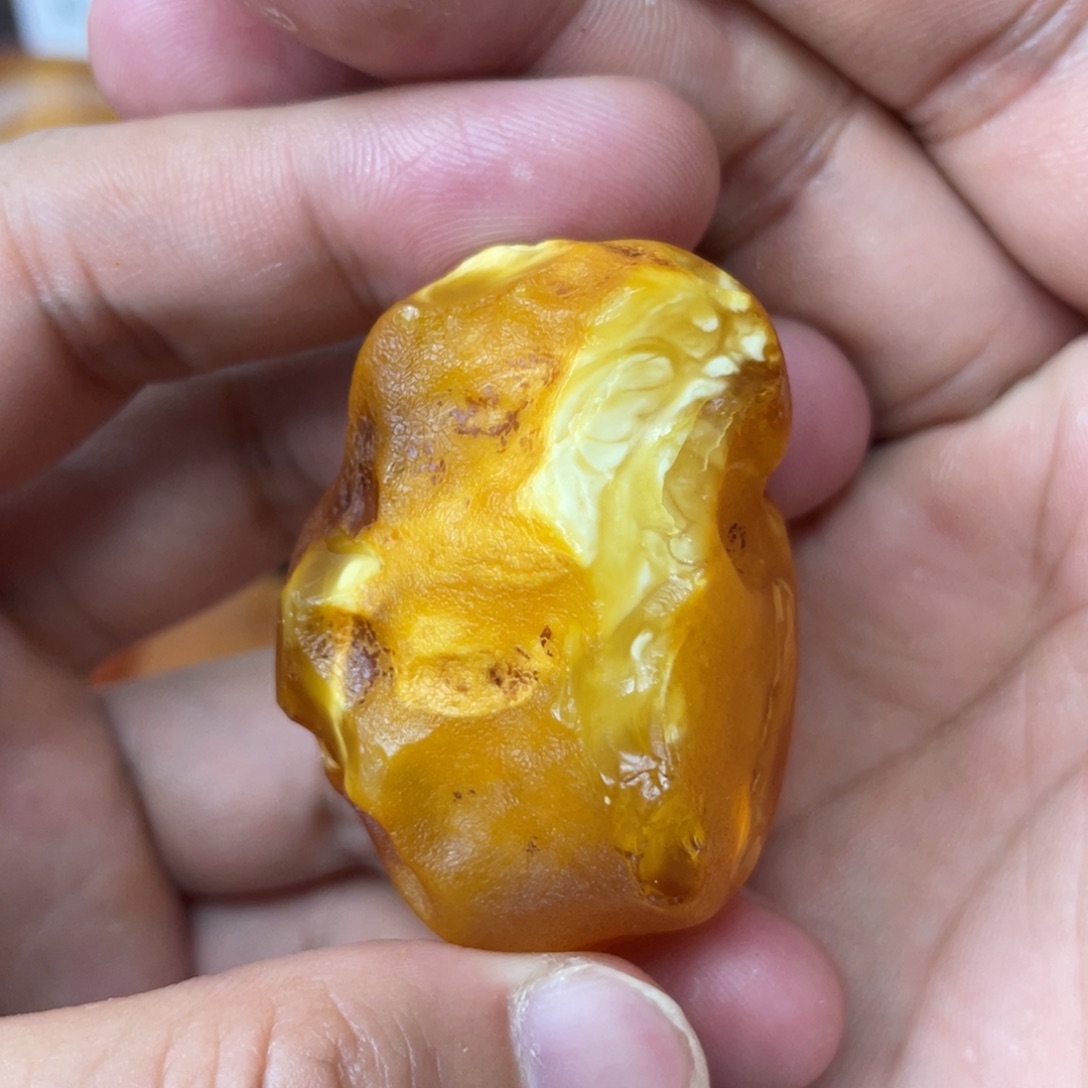 定制蜜蜡未镶嵌原石定制