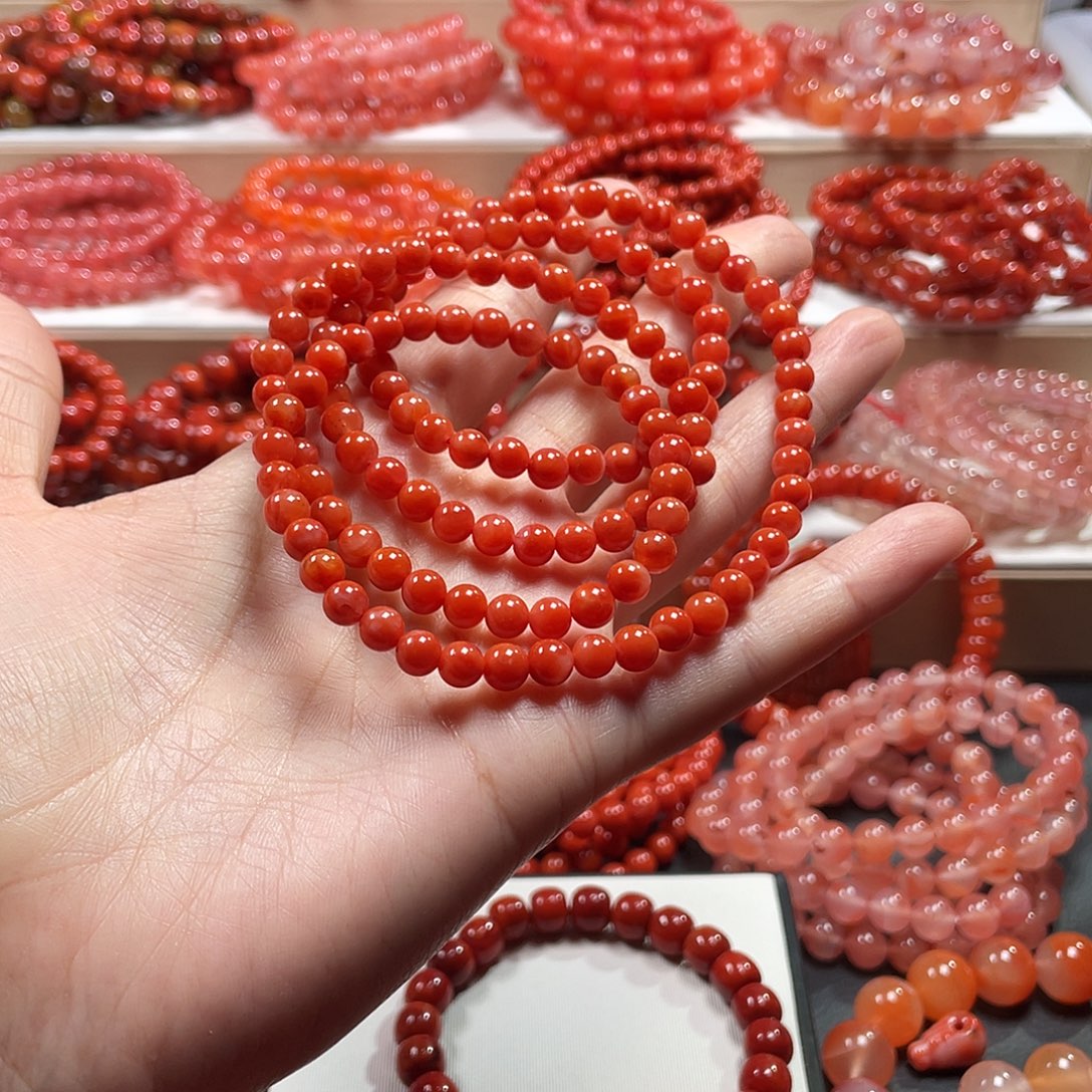 南红玛瑙未镶嵌手链