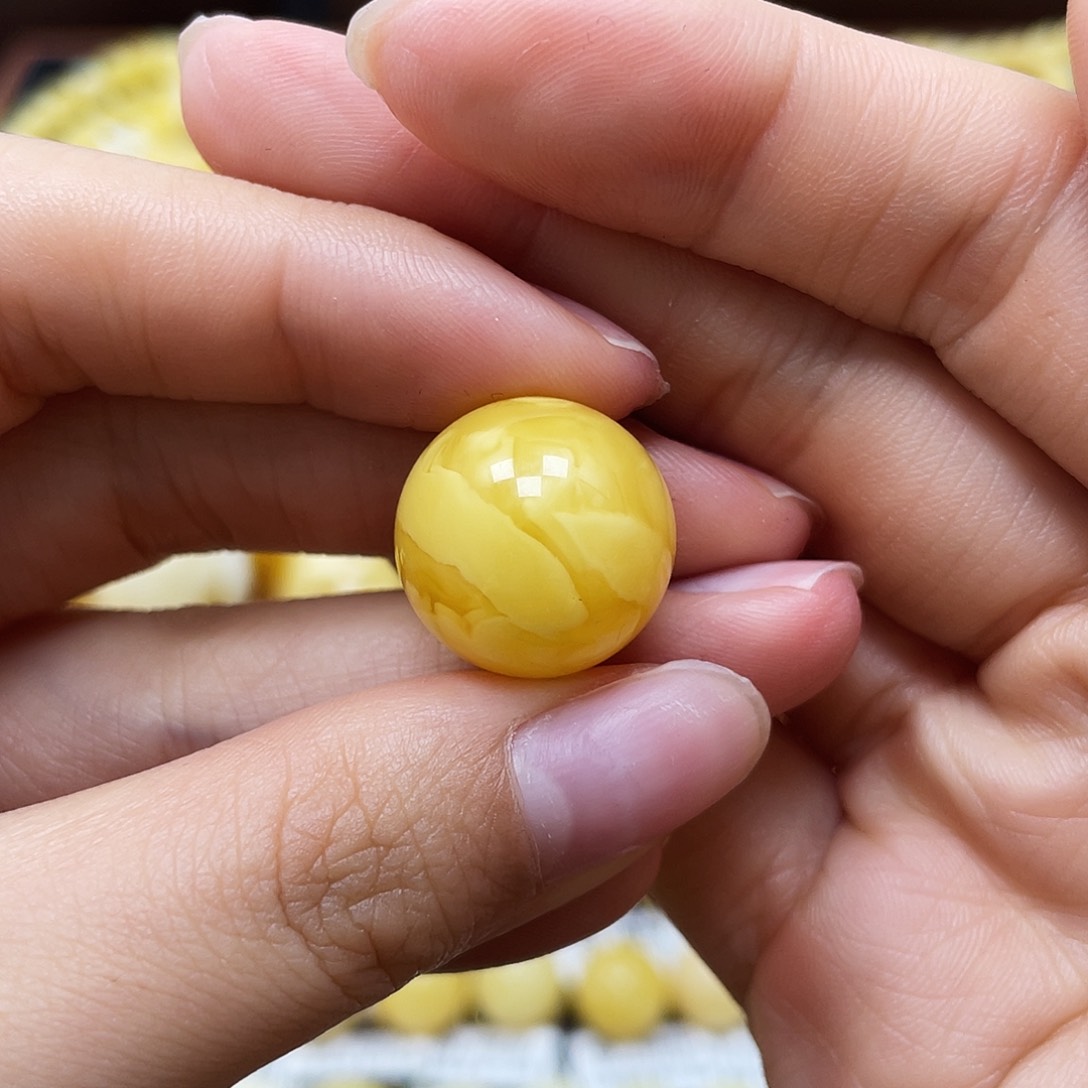 蜜蜡裸石未镶嵌圆珠17.1mm花粉