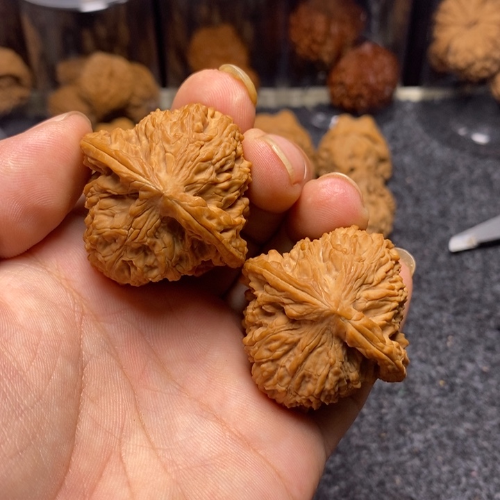 文玩核桃吊坠42全品南疆石