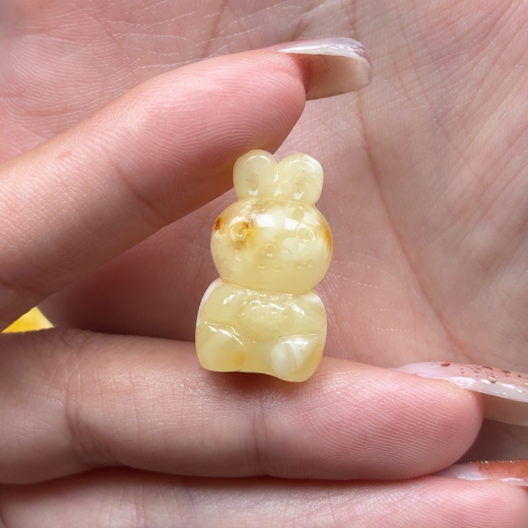 琥珀未镶嵌裸石蜜蜡