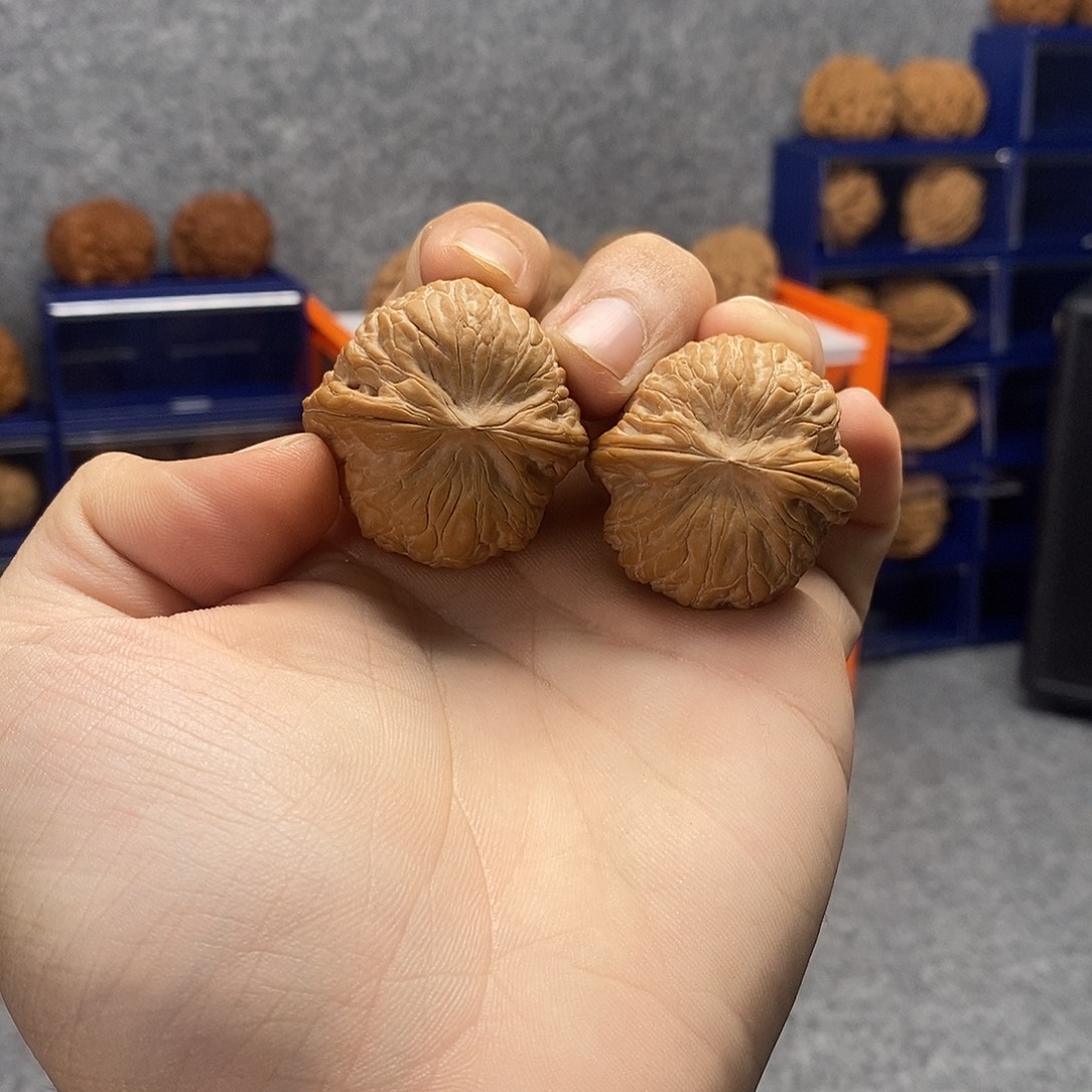 文玩核桃吊坠战鼓36