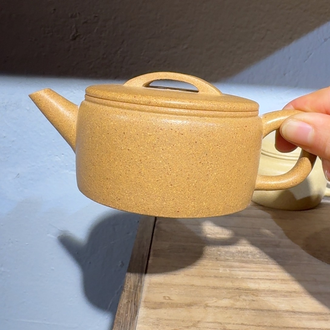 段泥茶壶180毫升左右