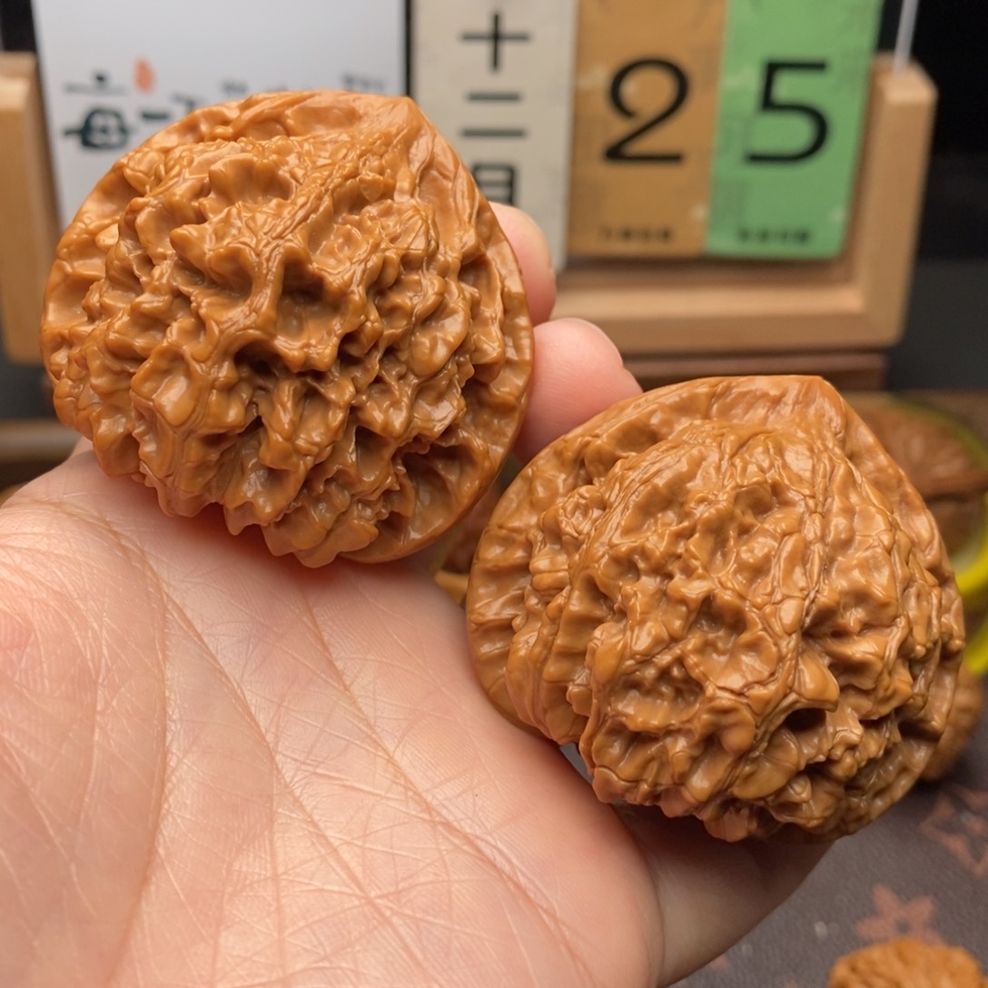 沧***司文玩核桃把件官帽53