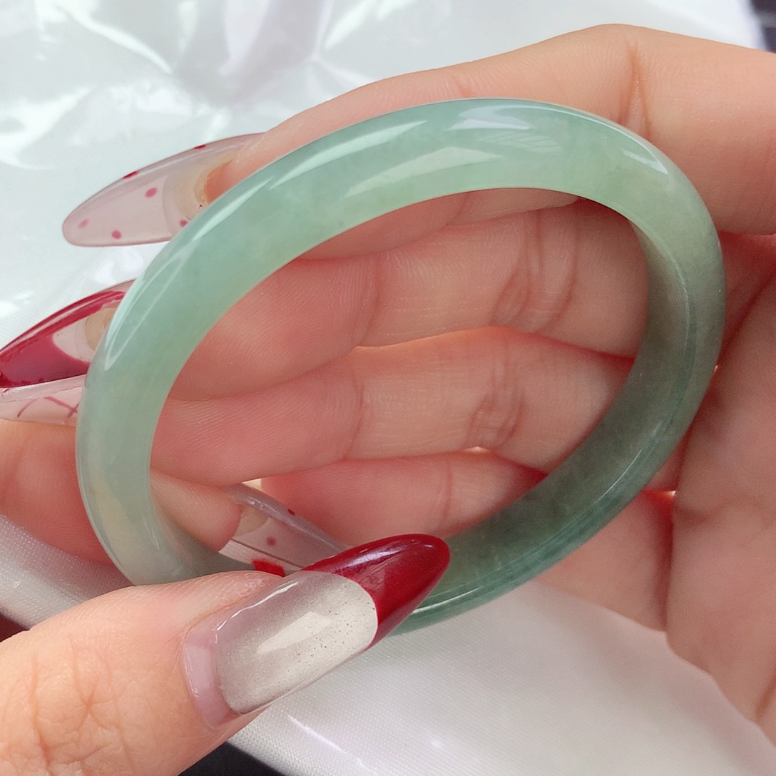 【闪购商品】翡翠手镯未镶嵌a 1101005贵妃