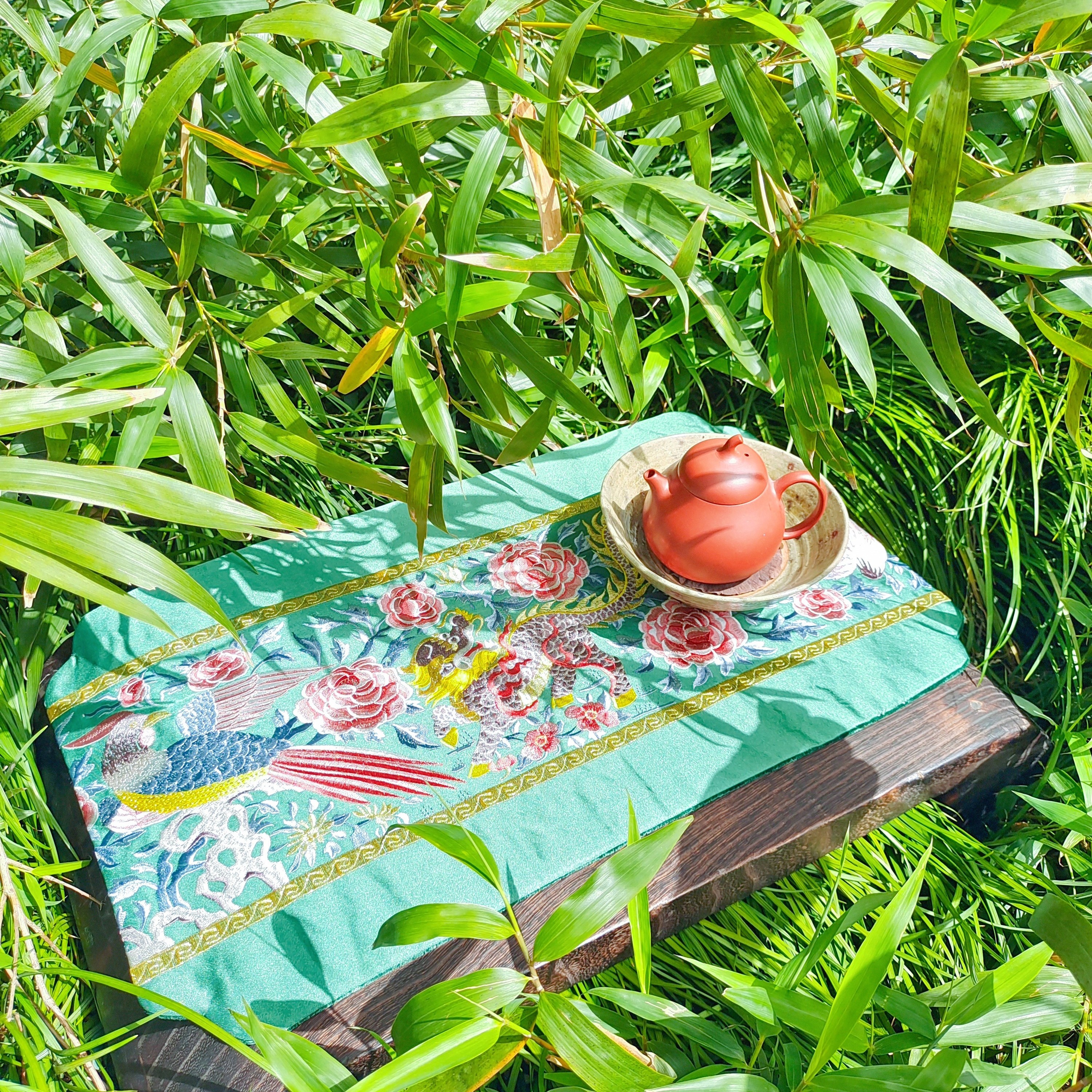 新中式缎面刺绣麒麟彩鸟茶席餐垫置物垫
