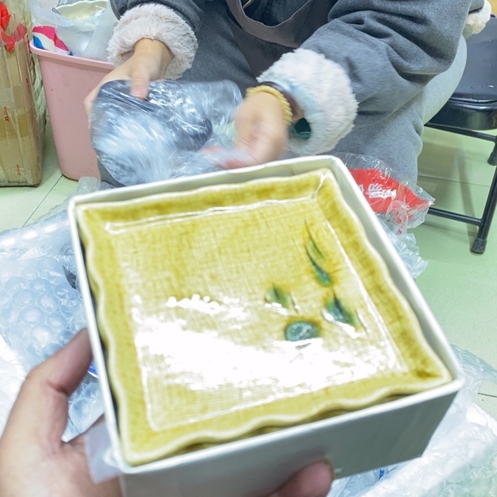 瓷片哈哈哈哈哈哈哈哈