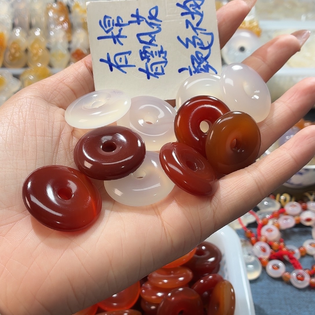 玛瑙/玉髓未镶嵌颈饰