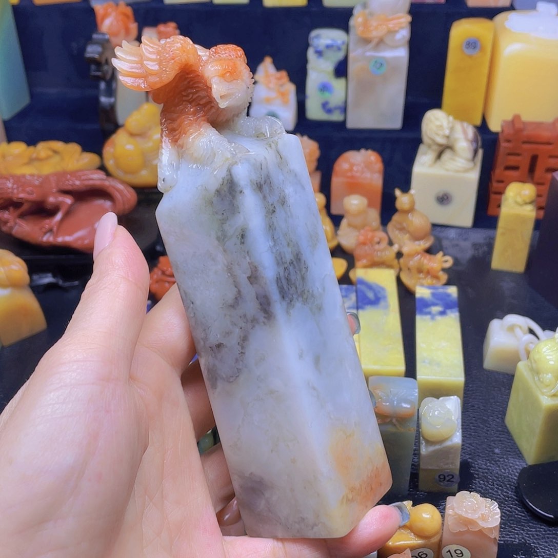 青田石印石老挝俏色