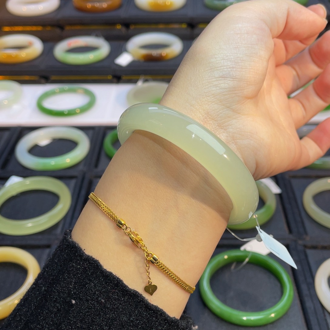 和田玉手镯未镶嵌高冰晴水手镯55➕