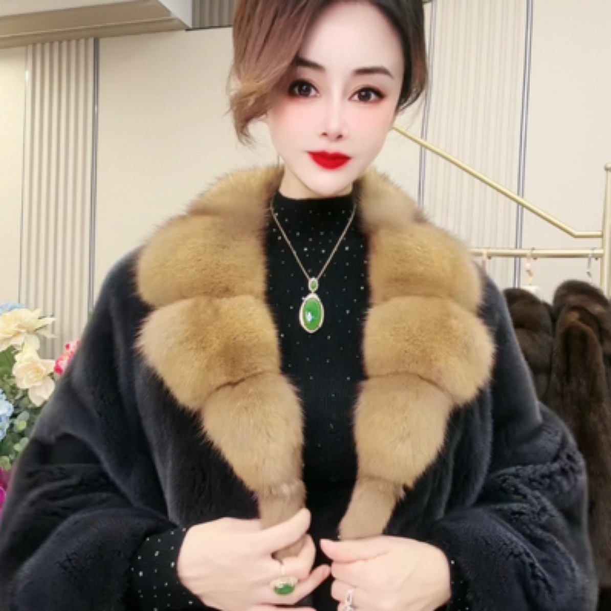 21047皇家贵夫人水貂冬季时尚百搭皮草上衣外套Y-衣长65cm