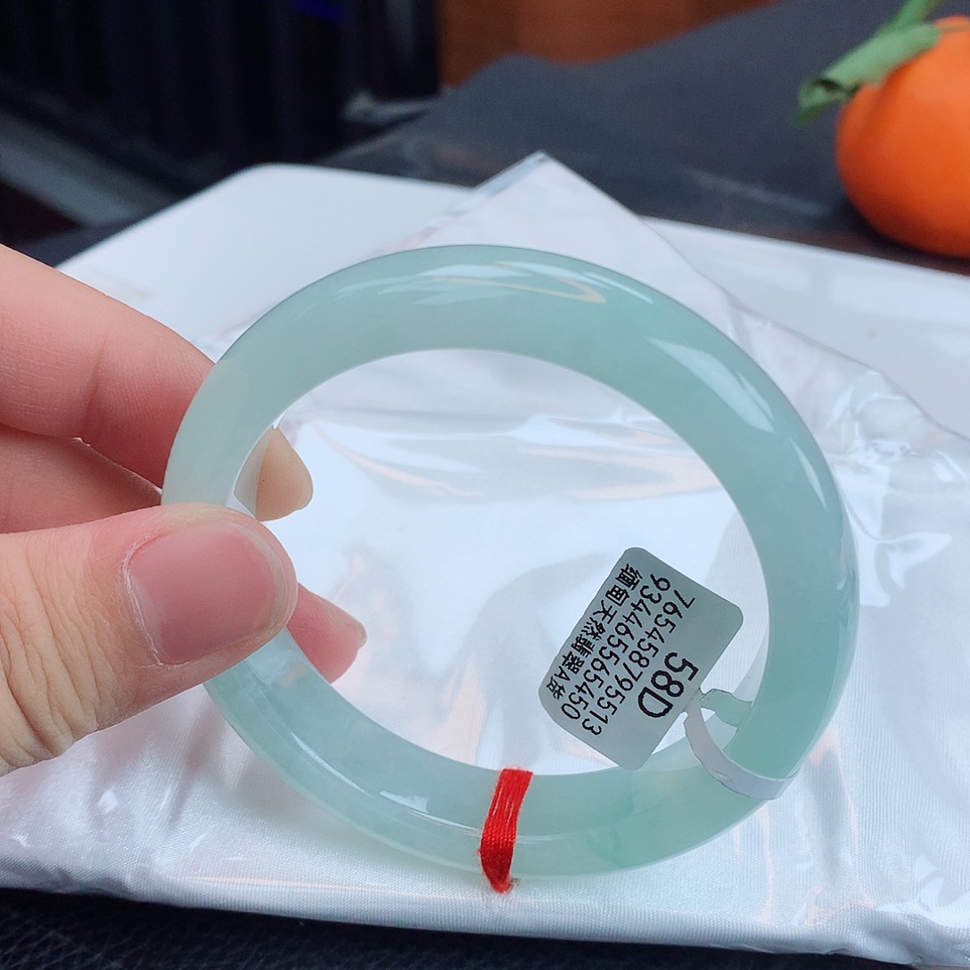 翡翠手镯未镶嵌天然缅甸翡翠A货手镯