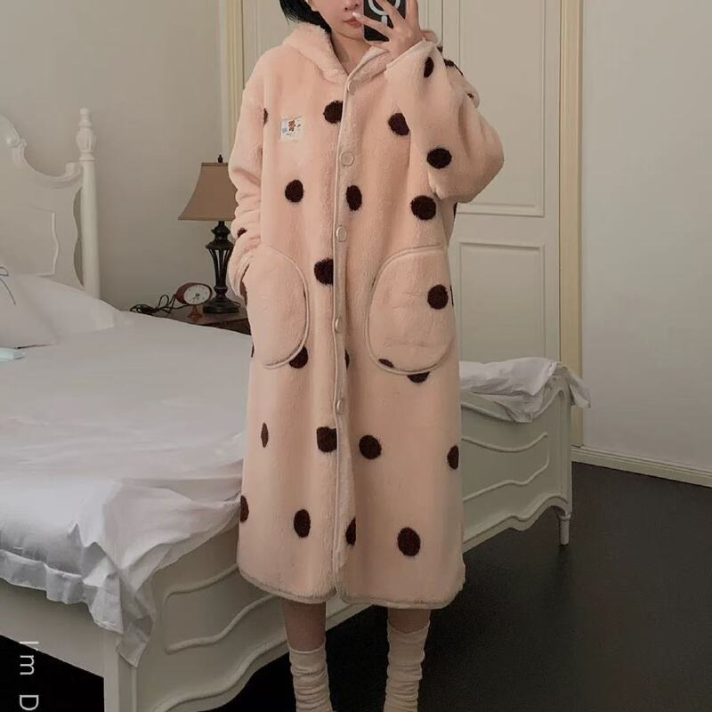 『雨美 Show』25191时尚舒适波点云朵暖暖袍