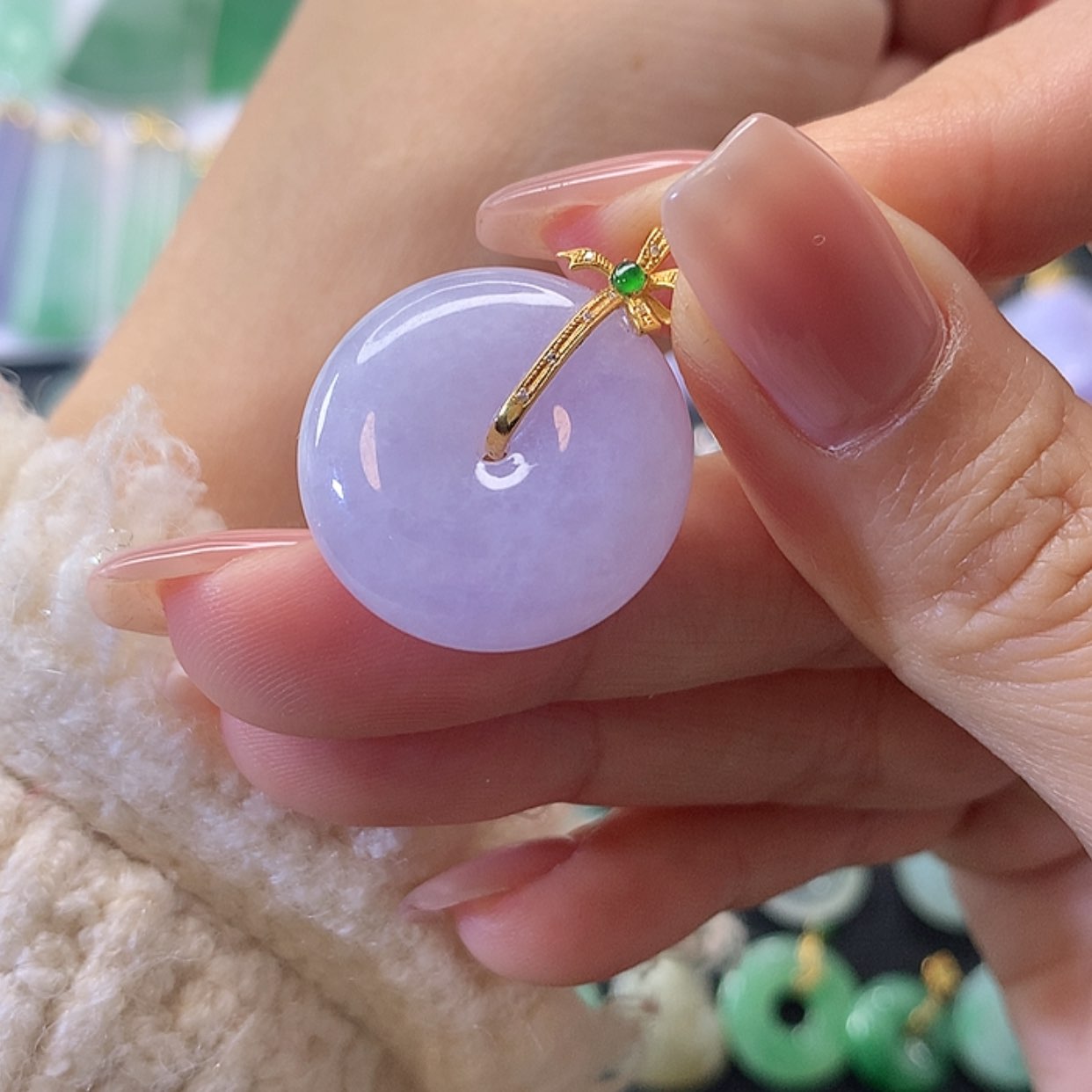 【闪购商品】翡翠吊坠(赠链)18K金镶嵌