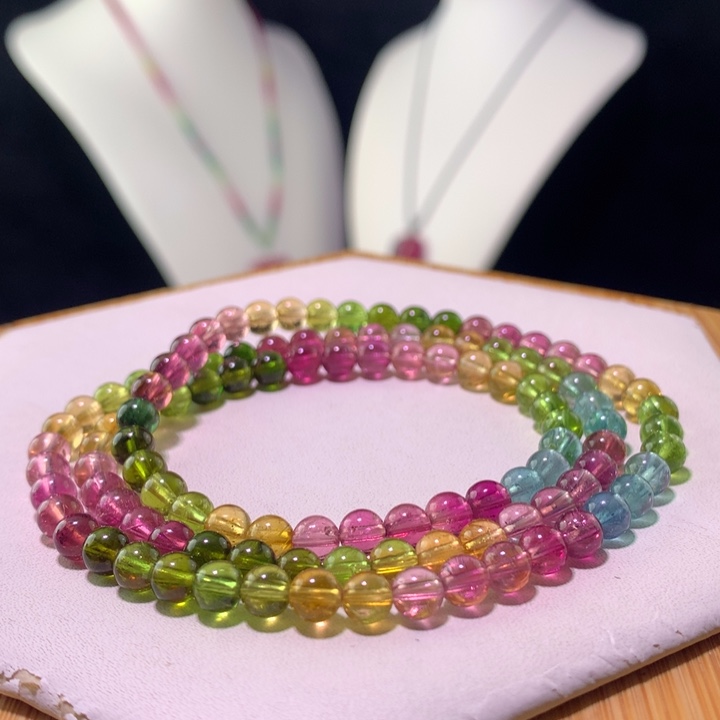 双色碧玺手链未镶嵌