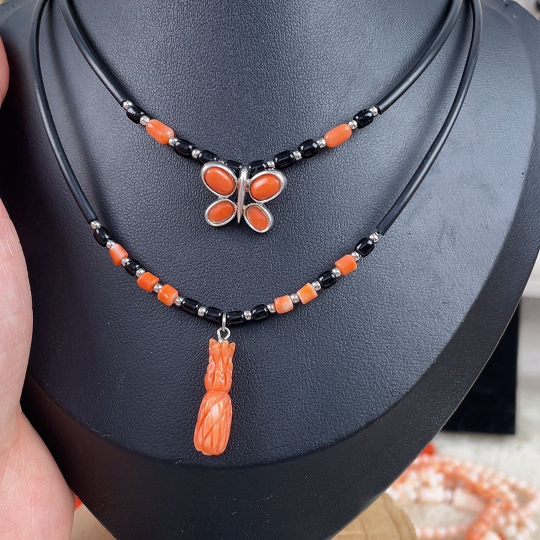 momo特价福利款项链蝴蝶菠萝二选一