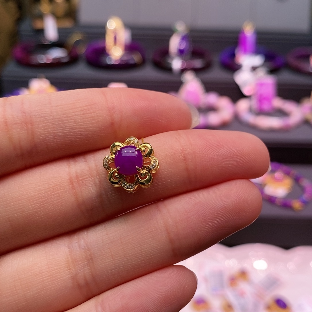 苏纪石（舒俱来）18K金镶嵌吊坠(不含链)