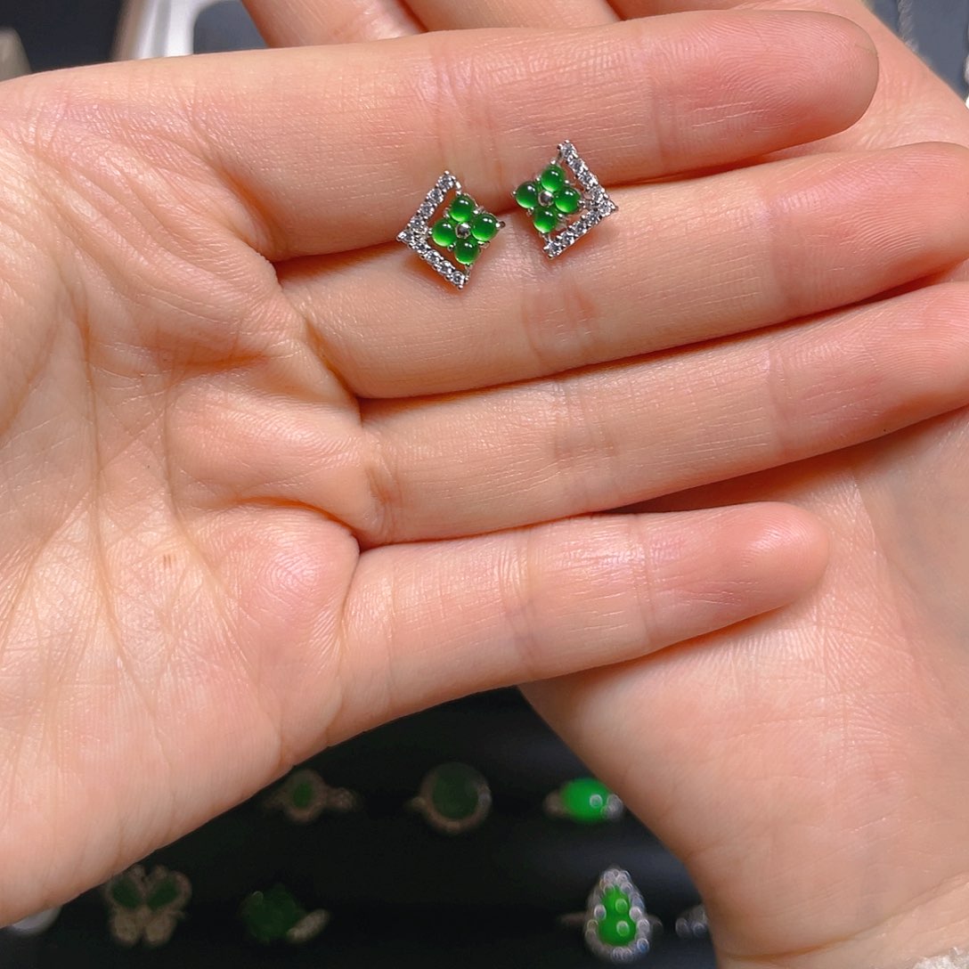 翡翠戒指银S925镶嵌耳钉