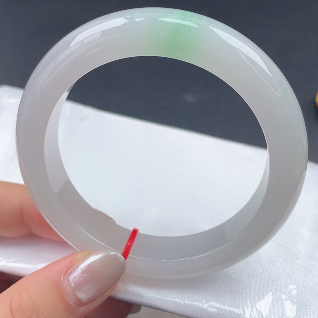 翡翠未镶嵌手镯57圈口