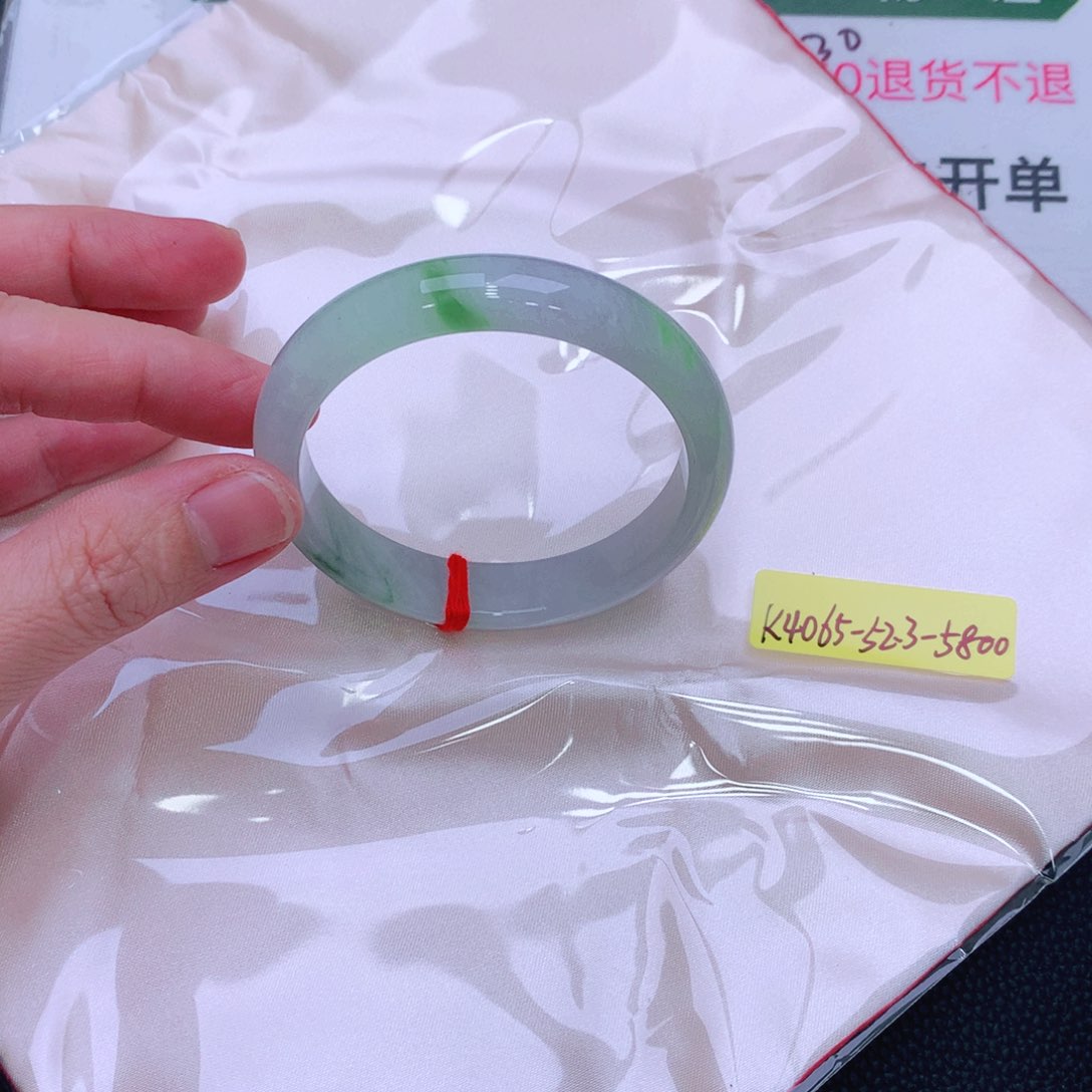 未镶嵌手镯翡翠缅甸翡翠手镯