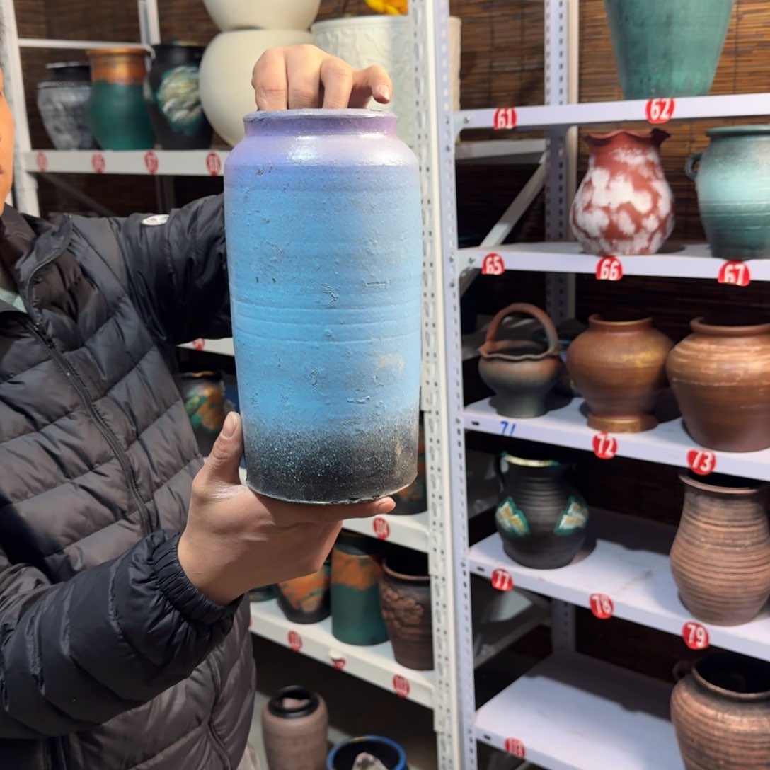 红陶红陶浮雕花盆炸炸炸了