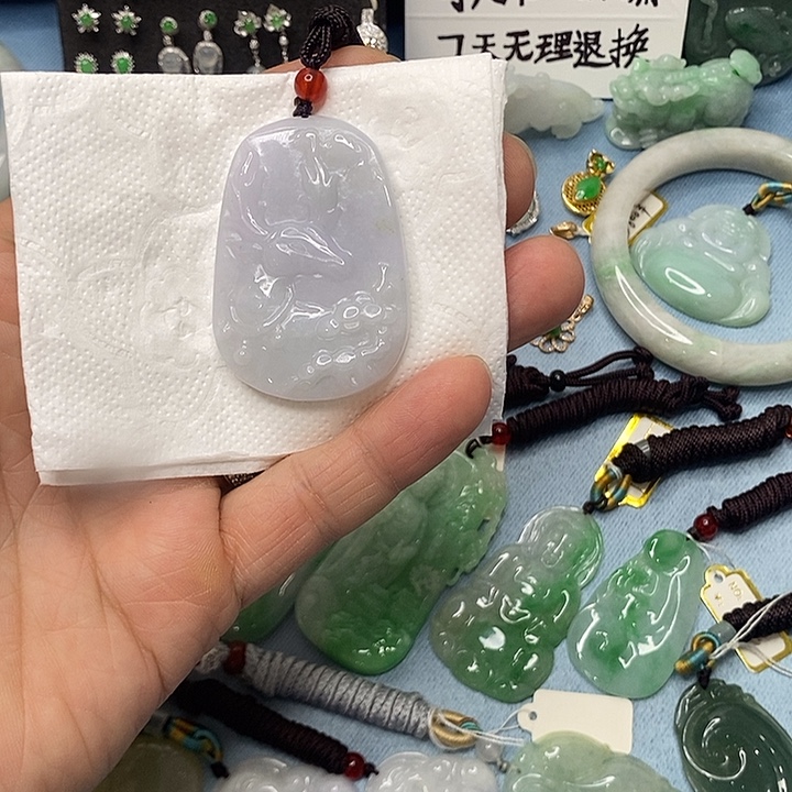 翡翠未镶嵌吊坠(不含链)