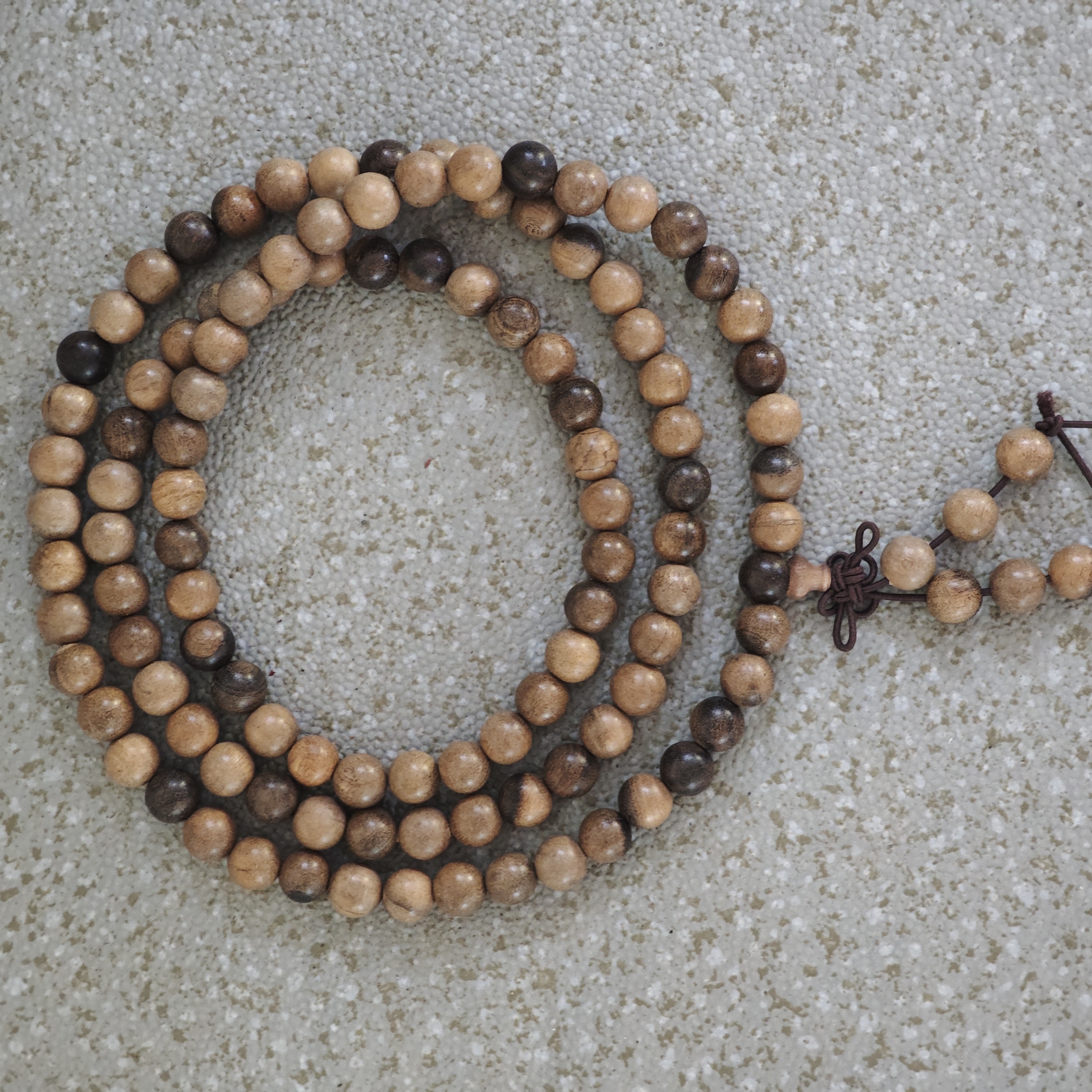 E218 雷击木阴阳珠0.8cm多圈手串