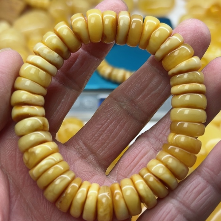 琥珀（矿物珀）手串未镶嵌
