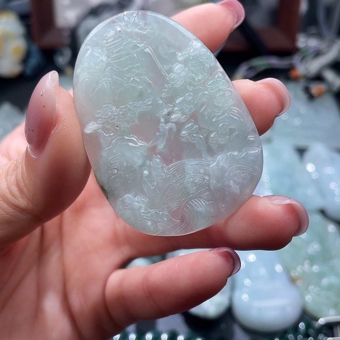 翡翠未镶嵌颈饰翡翠