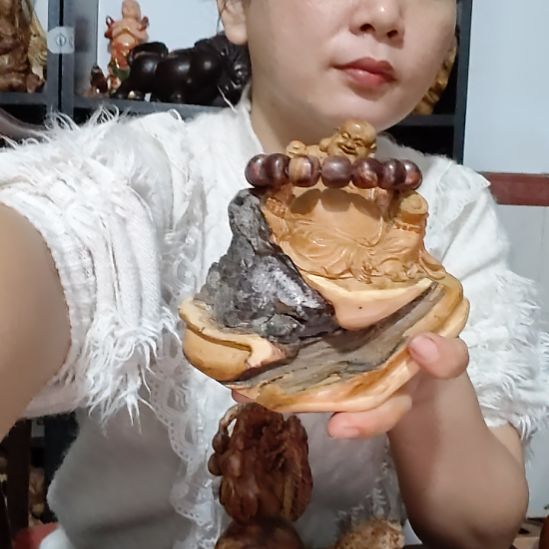 秋***爽香榧木海南黄花梨
