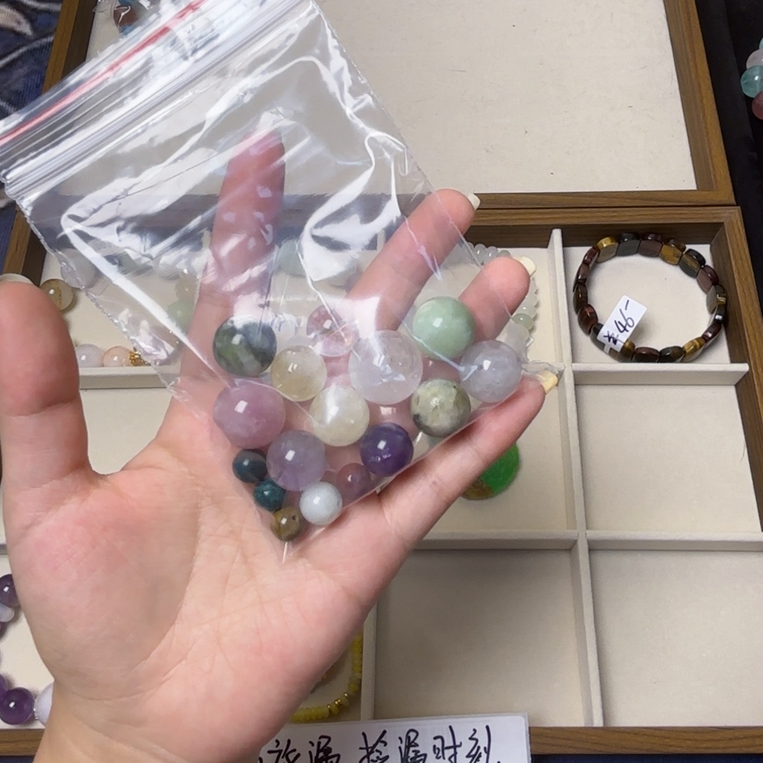 宝***乐水晶未镶嵌手链014散珠有瑕