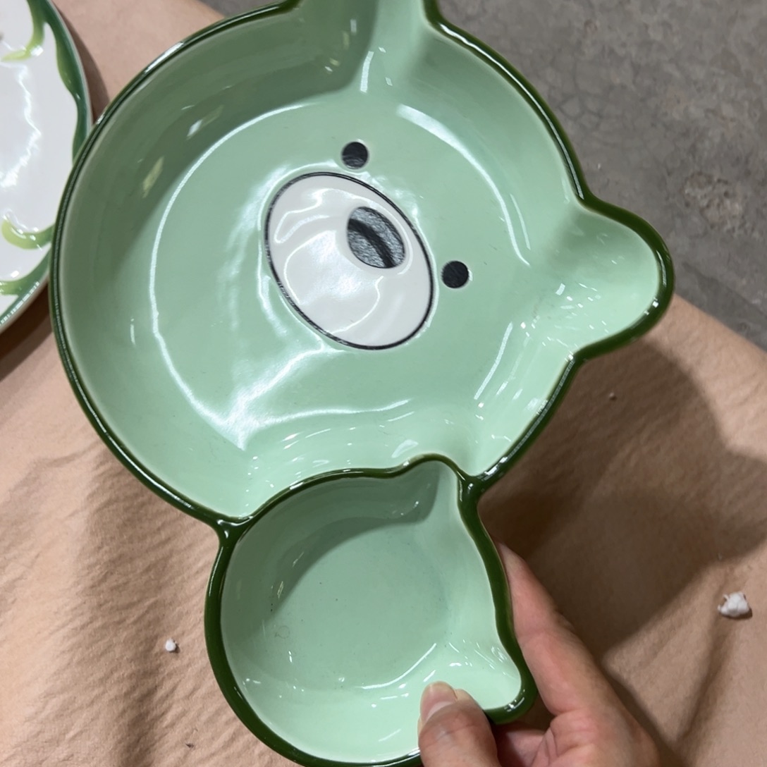 瓷片微瑕品介意别拍谢谢！