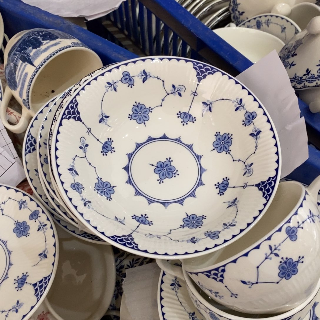 瓷全新唐草六寸小碗