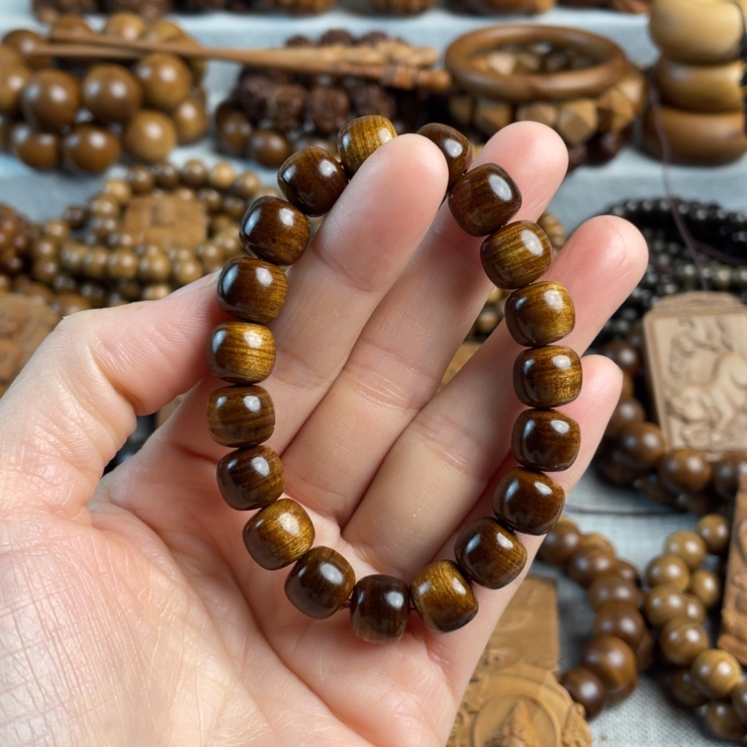 木老山檀香10/11黑肉手串
