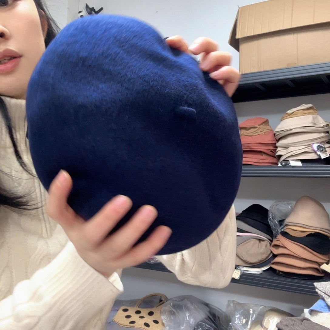 纯棉藏青色贝雷帽