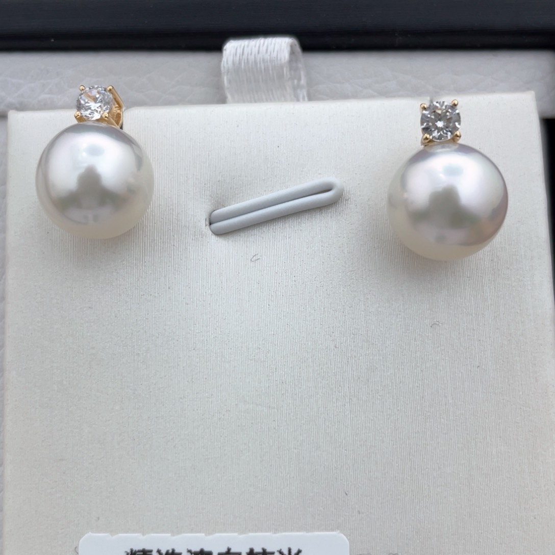 海水珍珠戴妃18K金镶嵌