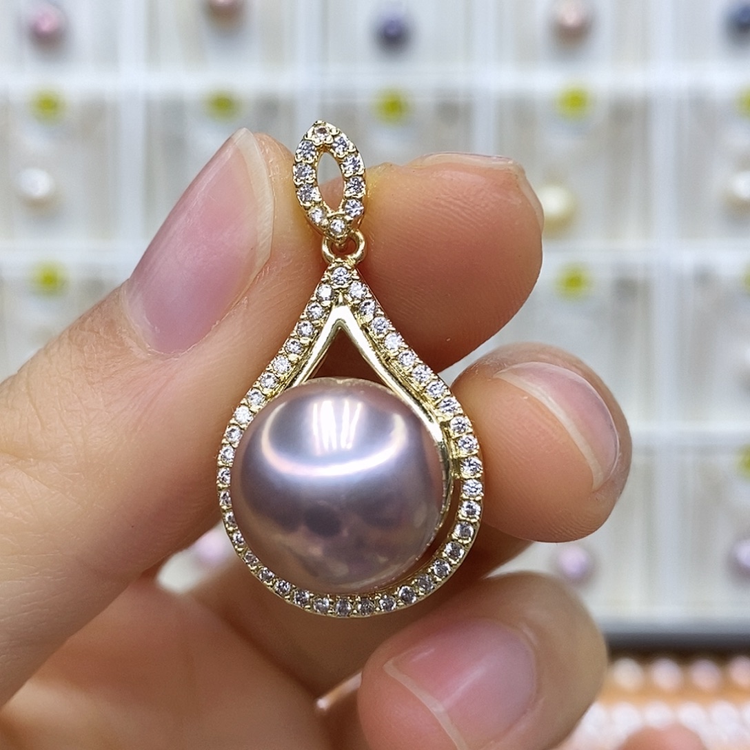 淡水珍珠吊坠(赠链)未镶嵌