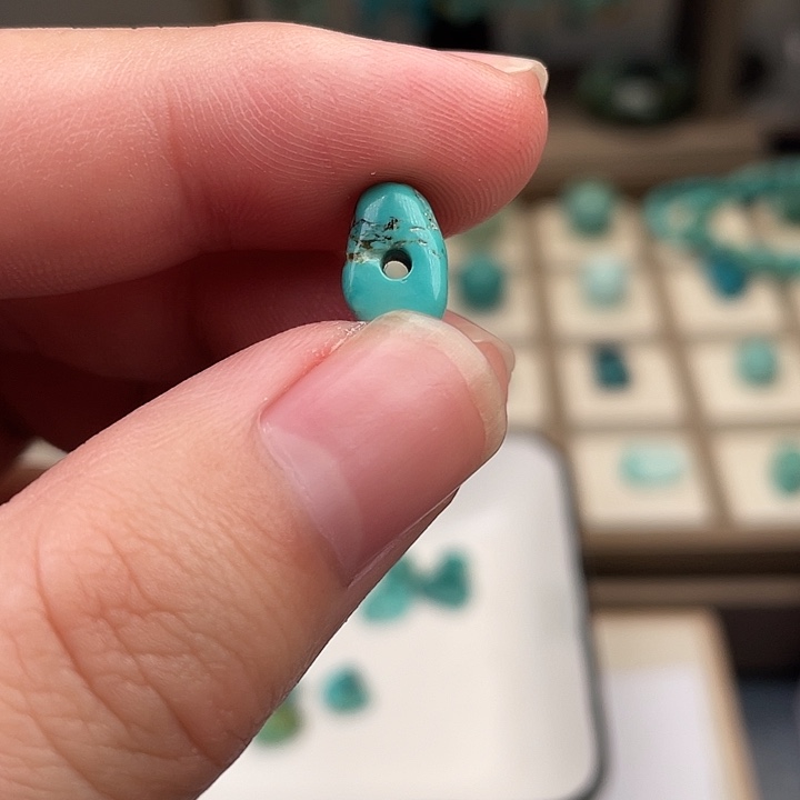 绿松石未镶嵌吊坠