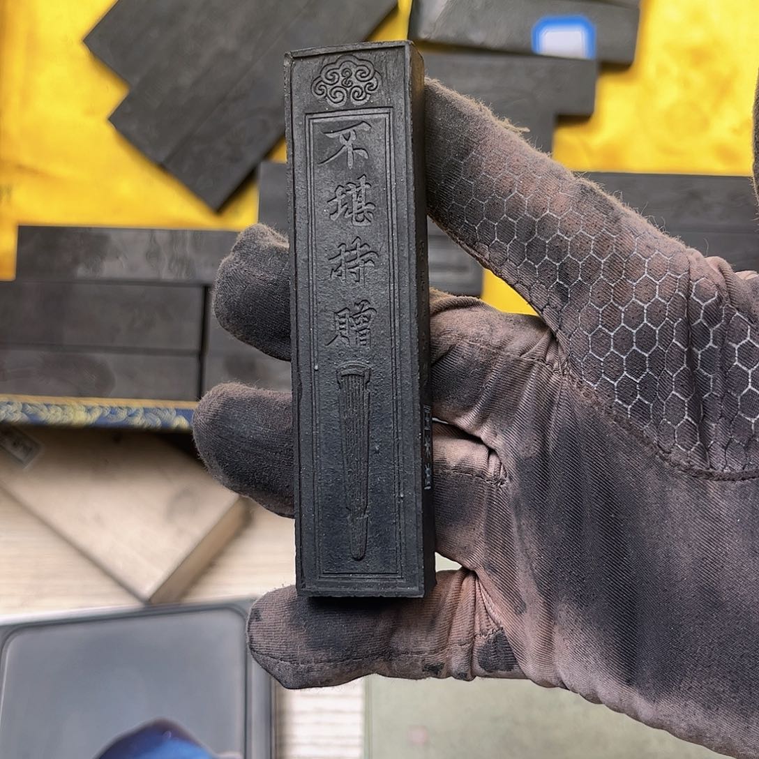 哈哈哈哈哈刚刚1条