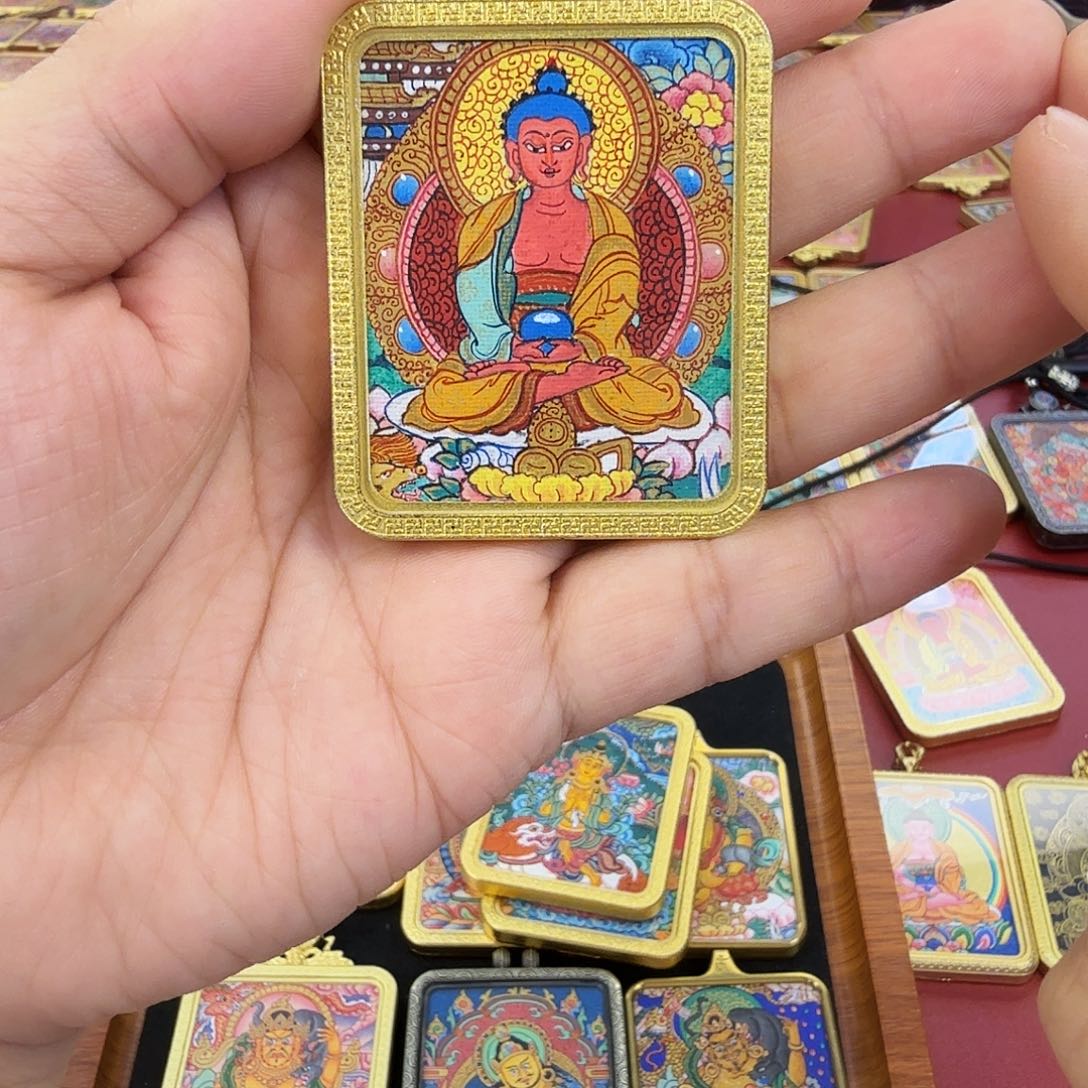 吊坠纯手绘阿弥陀佛唐卡