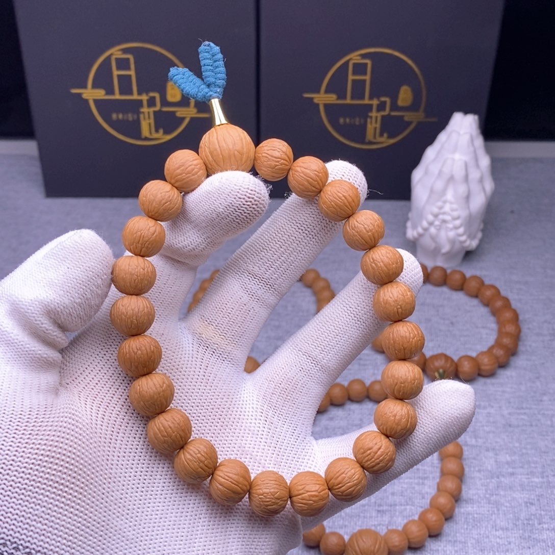 猴头核桃手串l*。凤羽