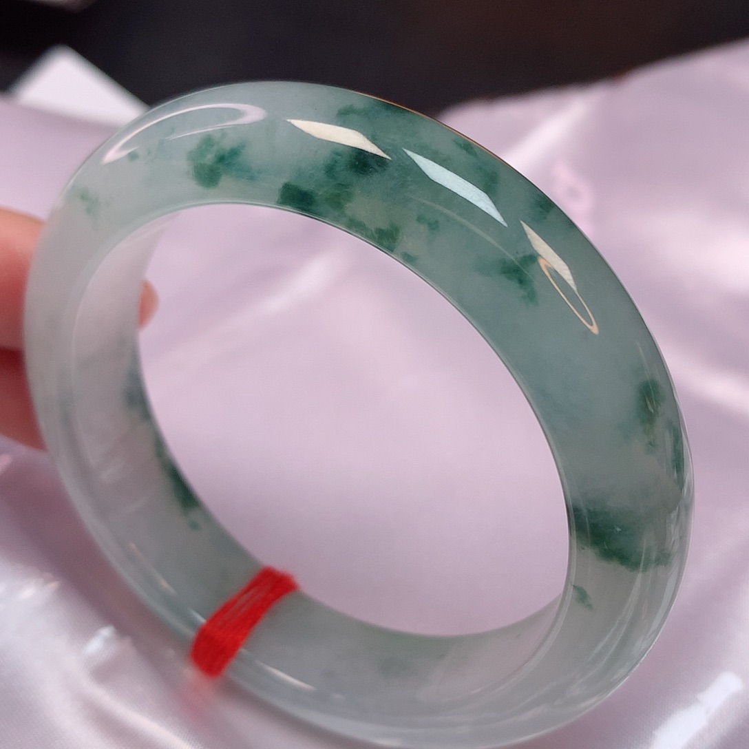 翡翠手镯未镶嵌53 翡翠手镯