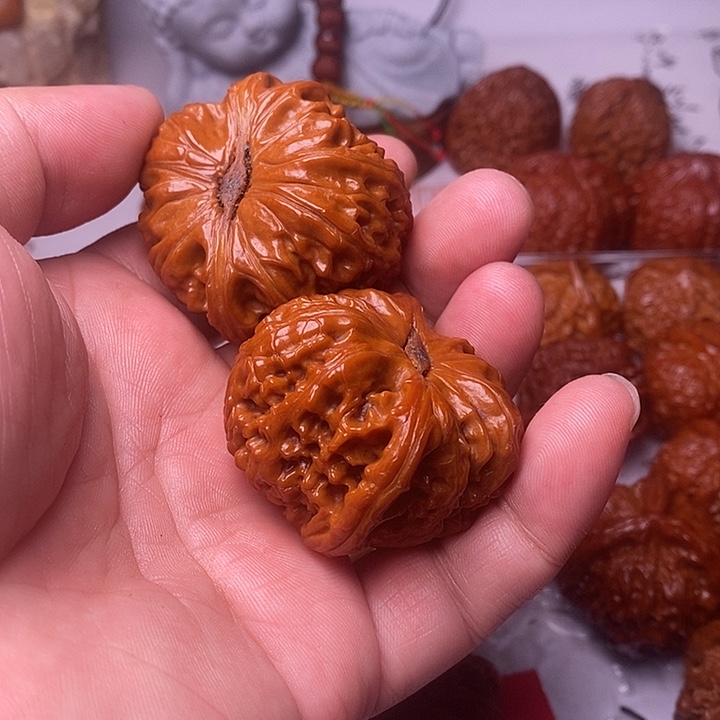 圣***武文玩核桃吊坠文玩核桃文玩核桃