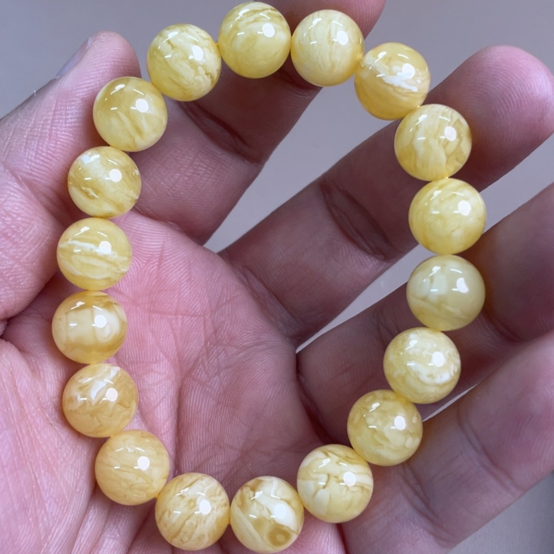 琥珀裸石未镶嵌050000000000