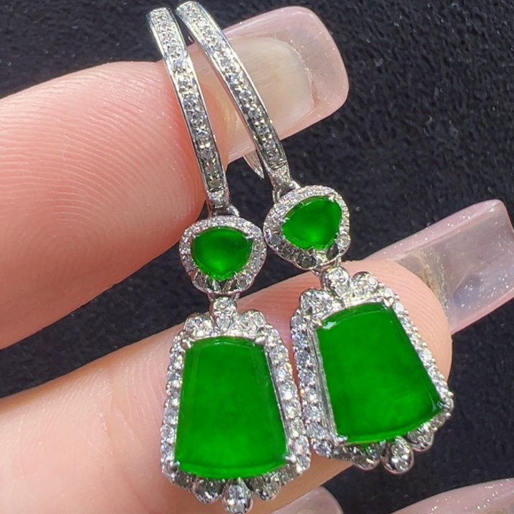 翡翠18K金镶嵌耳饰耳坠