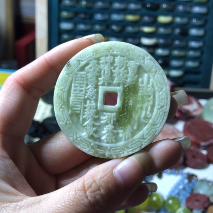 岫玉未镶嵌岫玉挂件