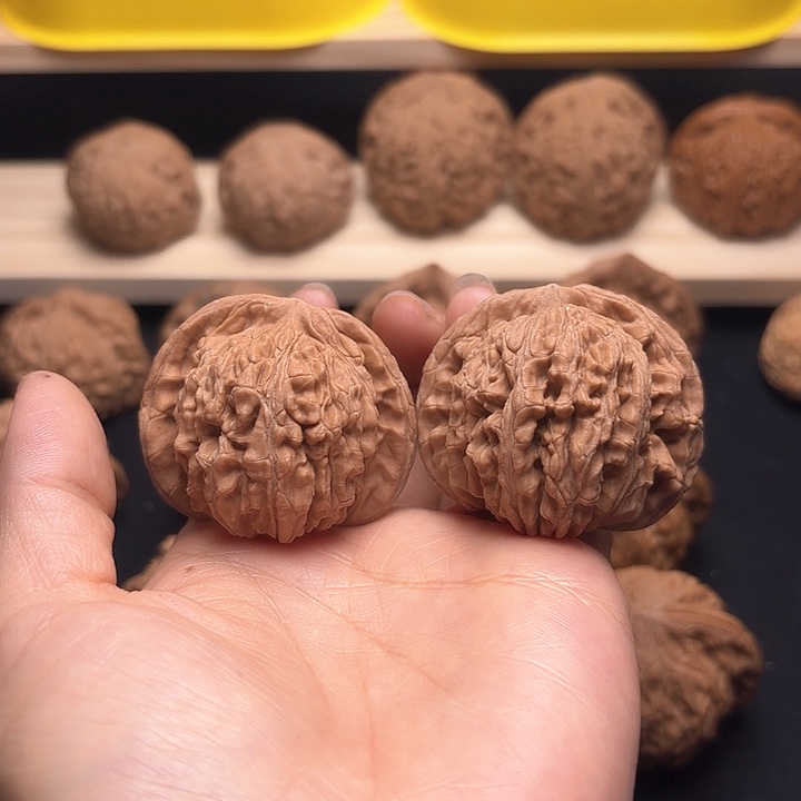 文玩核桃吊坠44四座楼