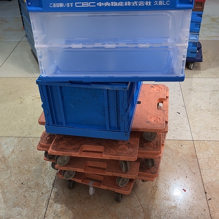 花***油厚款家用五金工具箱一个带盖